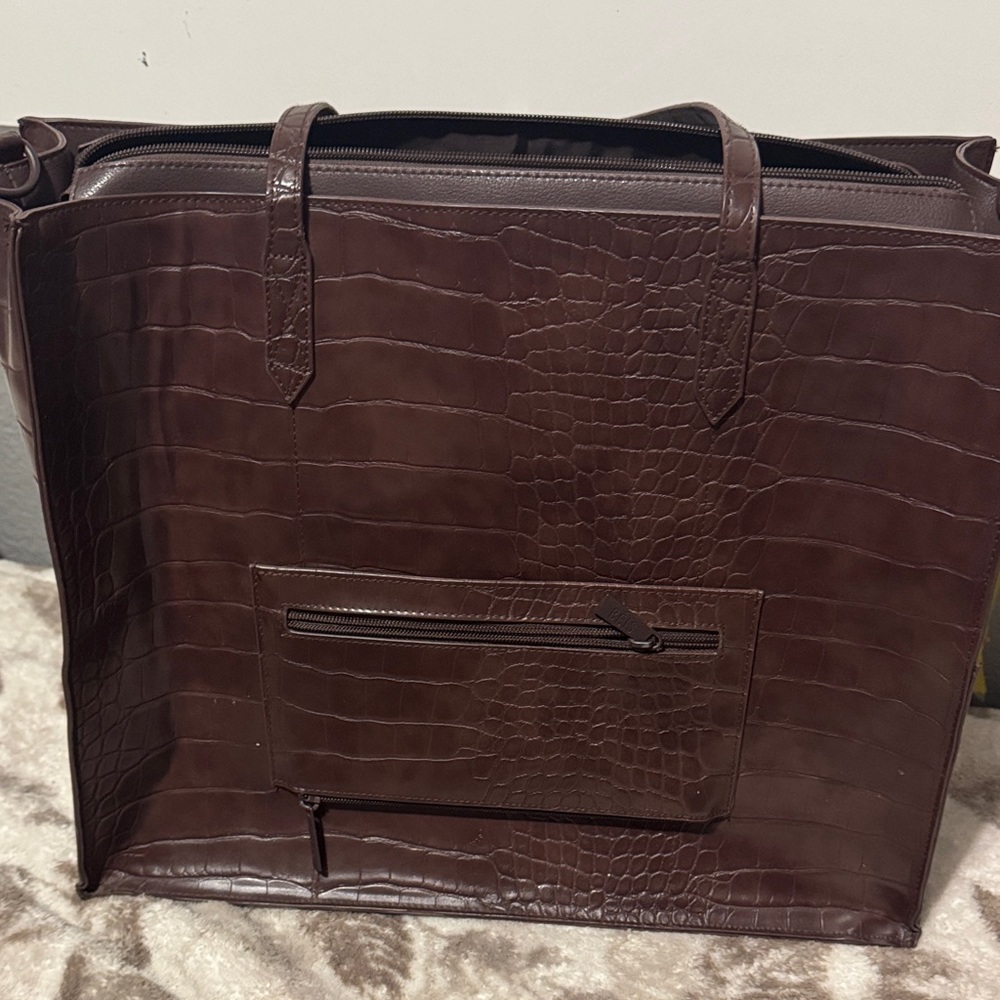 BEIS Crocodile-Embossed Brown Laptop Bag